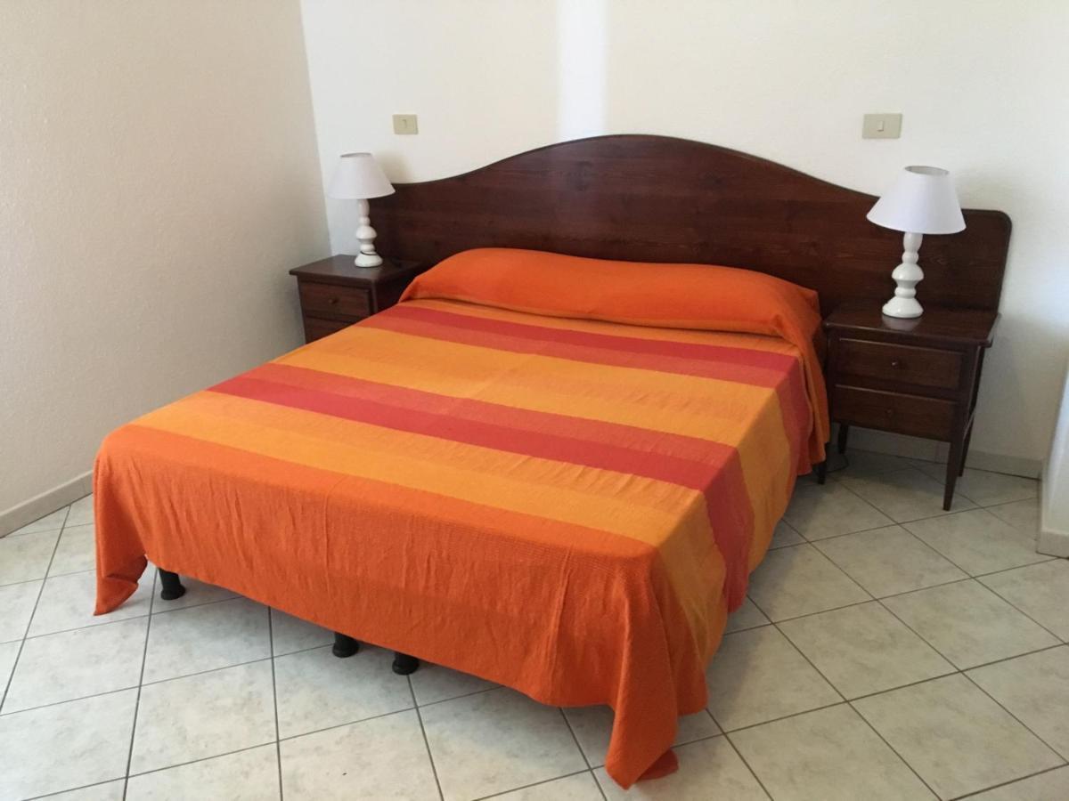 Su Petrosu Aparthotel Orosei Exterior foto